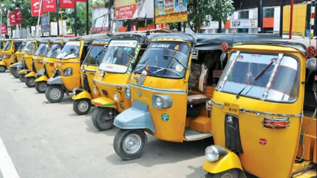In Diwali festival Police has banned the operation of autos in Chennai